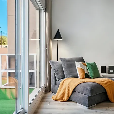 Beachfront For 12 Guests In Alicante Apartment El Campello