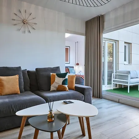 Beachfront For 12 Guests In Alicante