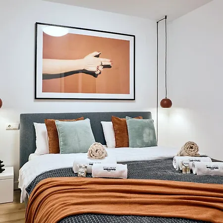 Beachfront For 12 Guests In Alicante Apartment