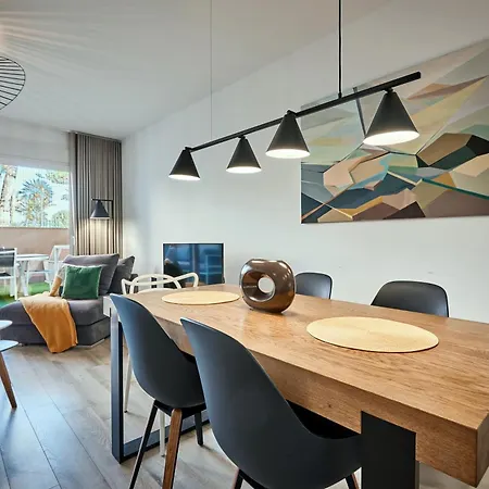 Beachfront For 12 Guests In Alicante *