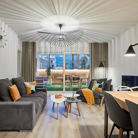 Beachfront For 12 Guests In Alicante - By Welcomely Apartament El Campello